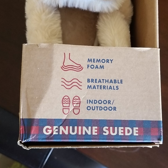 Womens Dearfoams Genuine Suede Moccasin Slippers - Picture 4 of 6